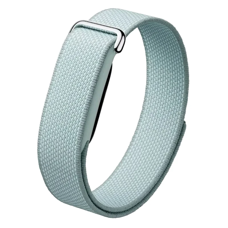 google-fitbit-air-2.webp